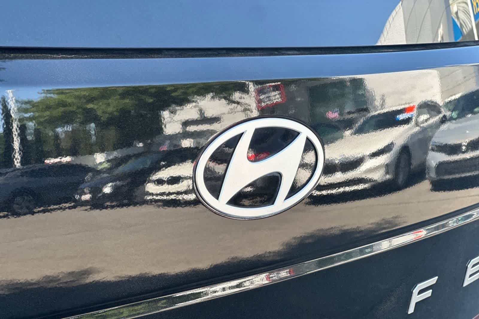 Thumbnail: 2024 Hyundai Santa Fe - 15