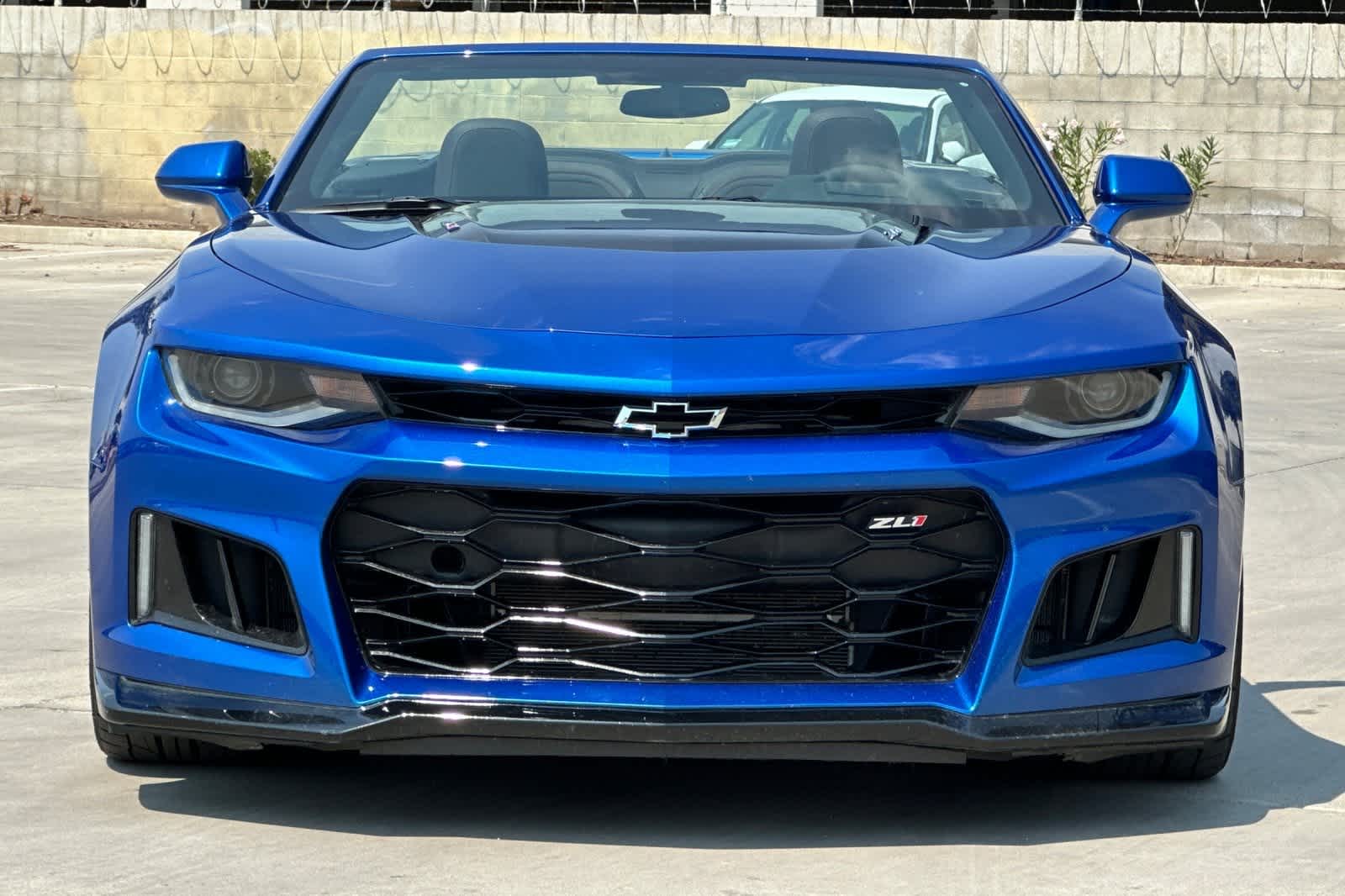 Thumbnail: 2018 Chevrolet Camaro - 11