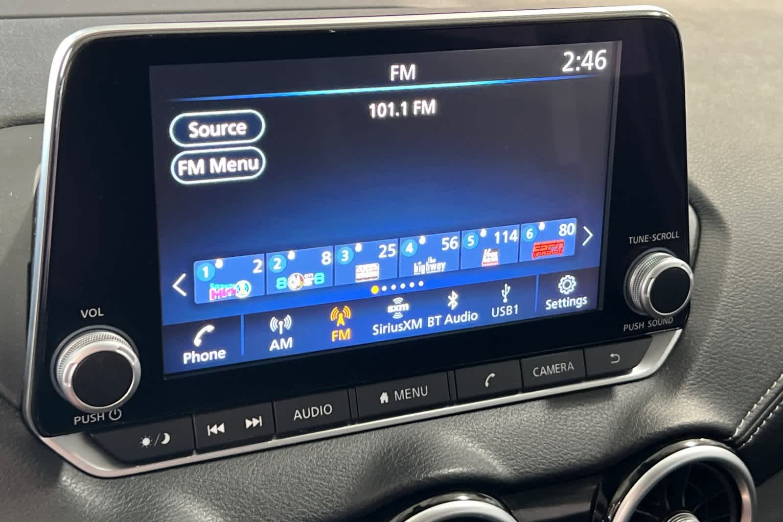 2022 Nissan Sentra SV 18