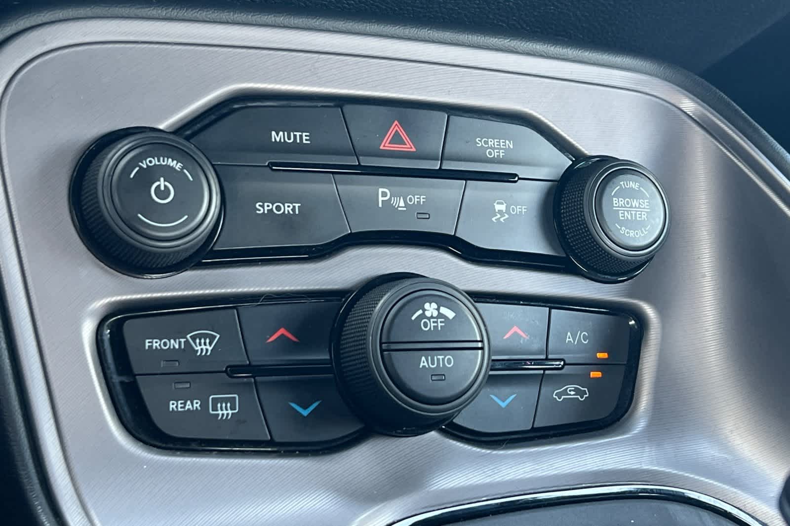 Thumbnail: 2023 Dodge Challenger - 24