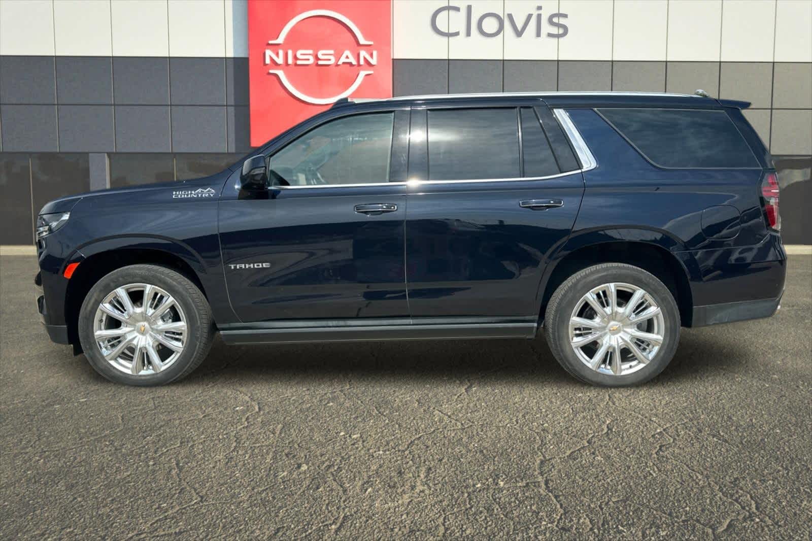 Thumbnail: 2023 Chevrolet Tahoe - 6