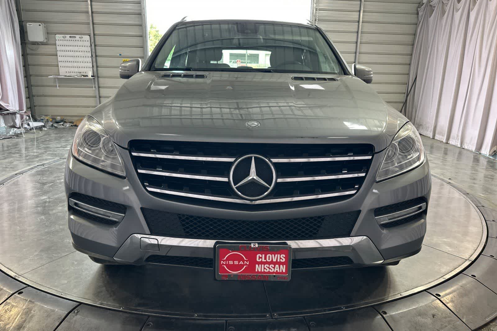 Thumbnail: 2012 Mercedes-Benz M-Class - 11