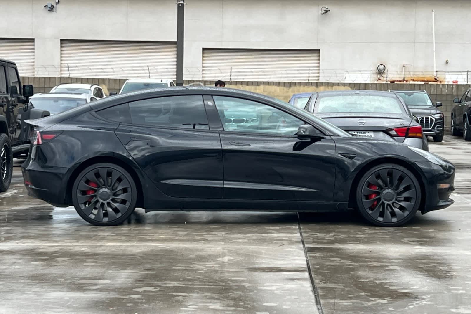 Thumbnail: 2023 Tesla Model 3 - 9