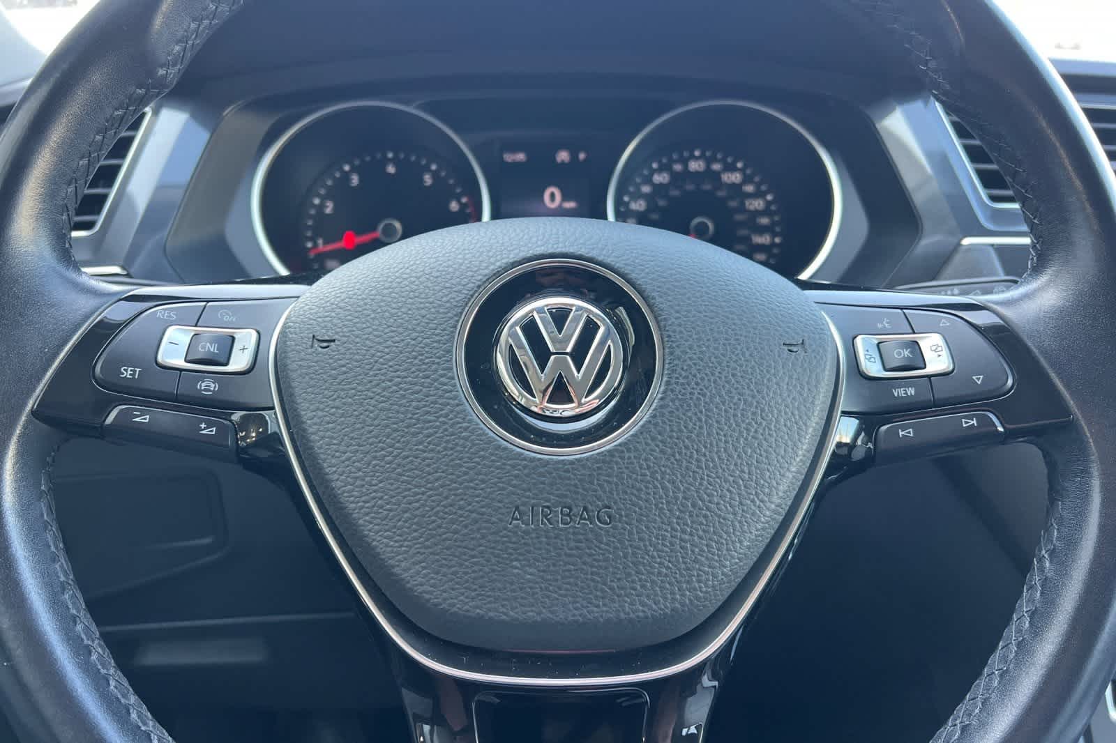 Thumbnail: 2019 Volkswagen Tiguan - 26