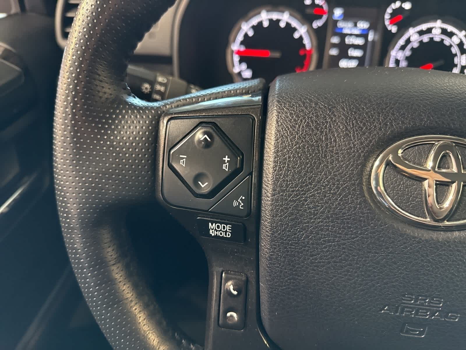 Thumbnail: 2023 Toyota 4Runner - 25