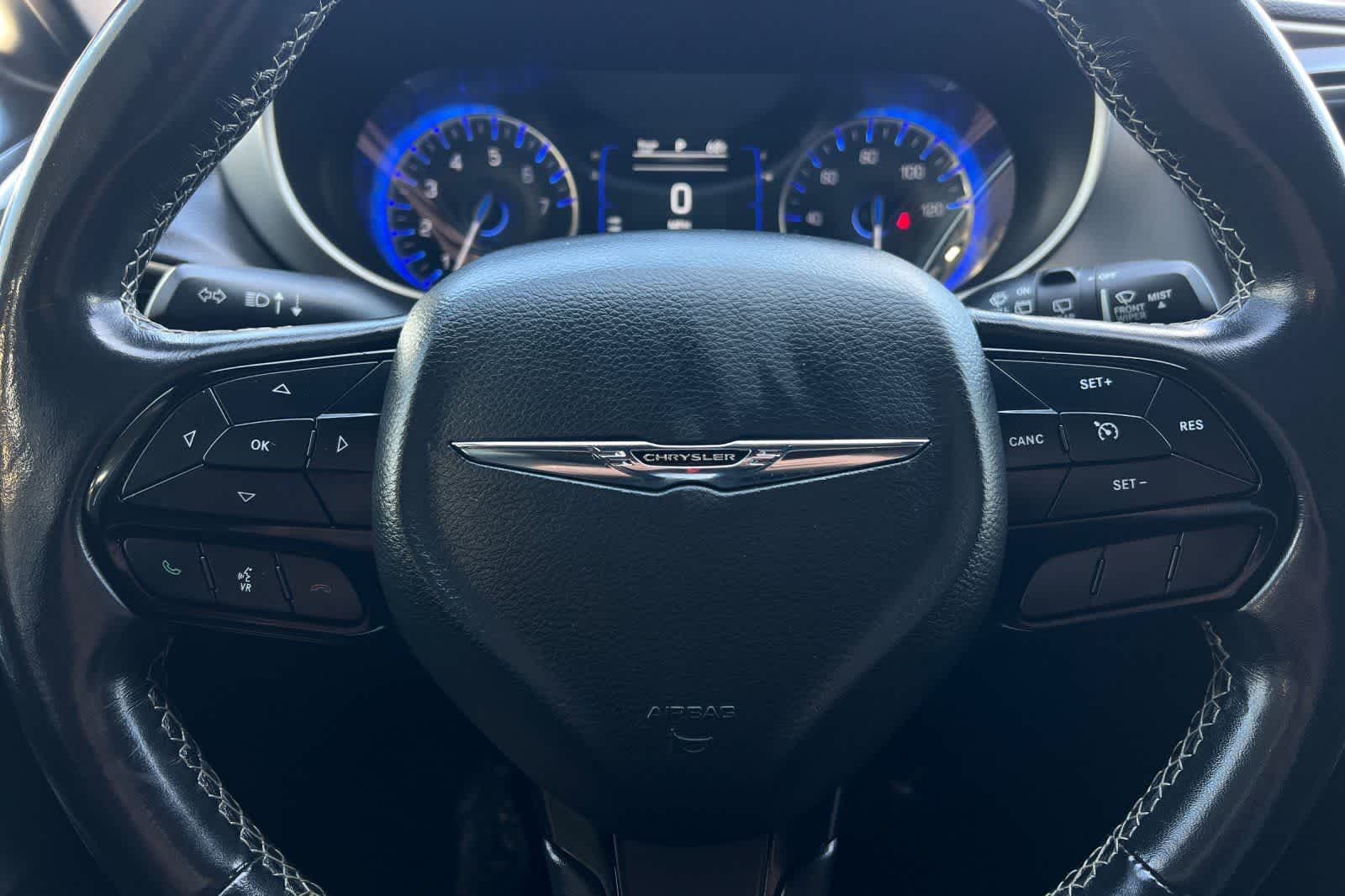 Thumbnail: 2020 Chrysler Pacifica - 28