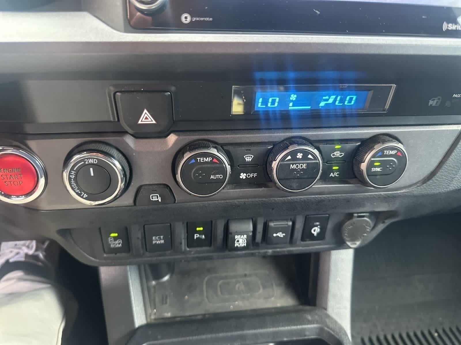2021 Toyota Tacoma TRD Sport 17