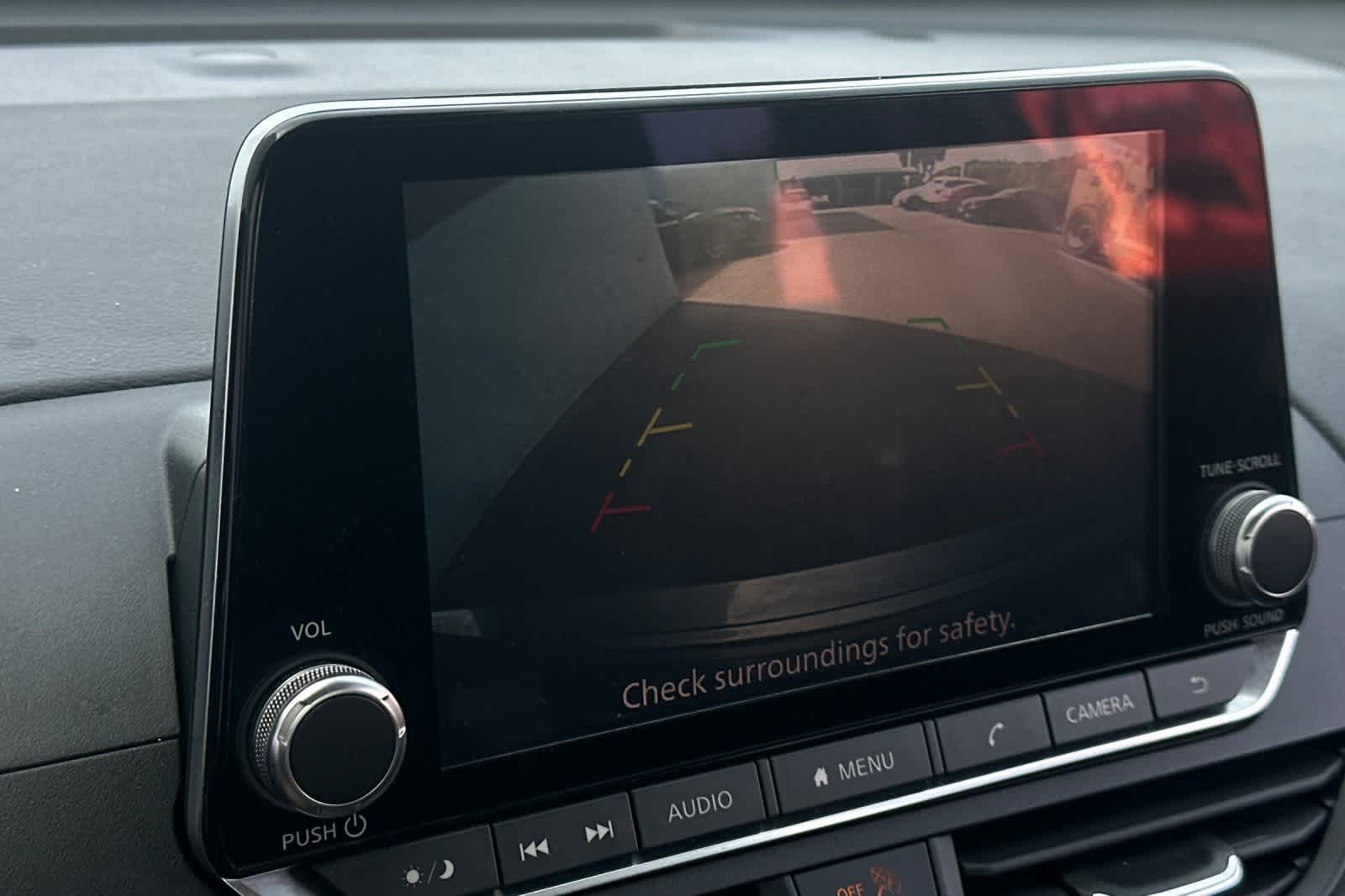 Thumbnail: 2022 Nissan Altima - 20