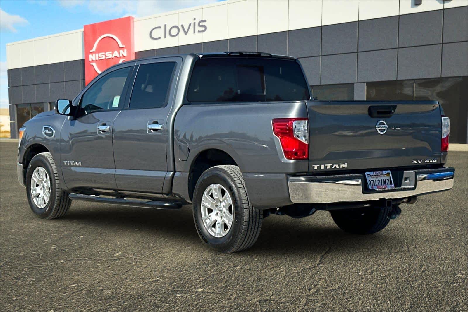 Thumbnail: 2017 Nissan Titan - 7