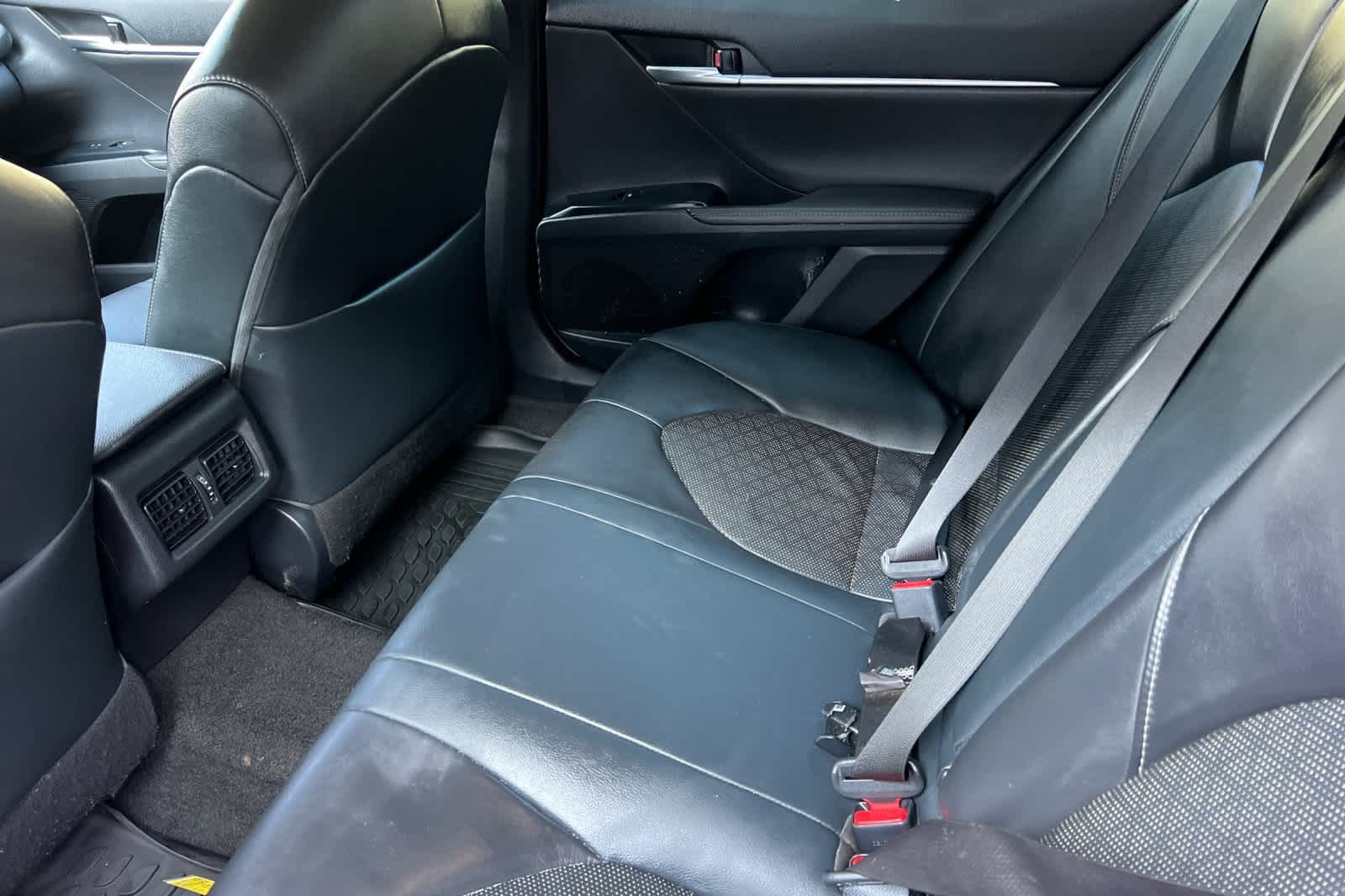 Thumbnail: 2019 Toyota Camry - 5