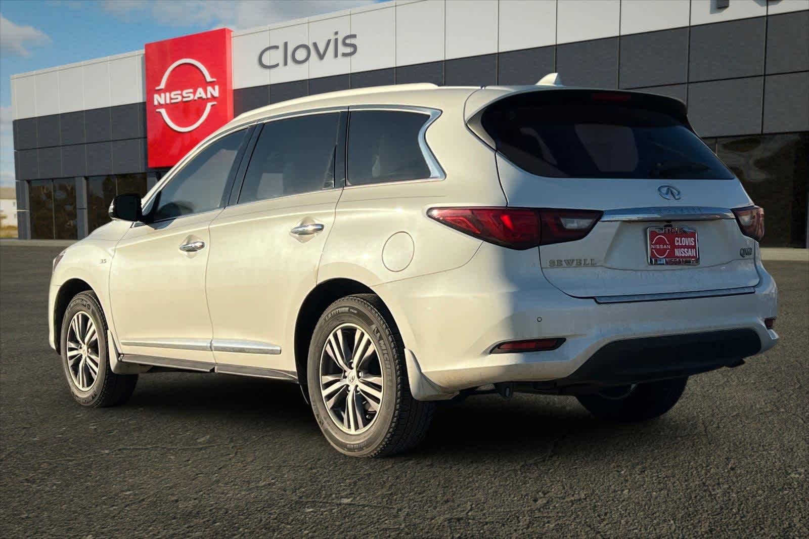 Thumbnail: 2019 INFINITI QX60 - 7