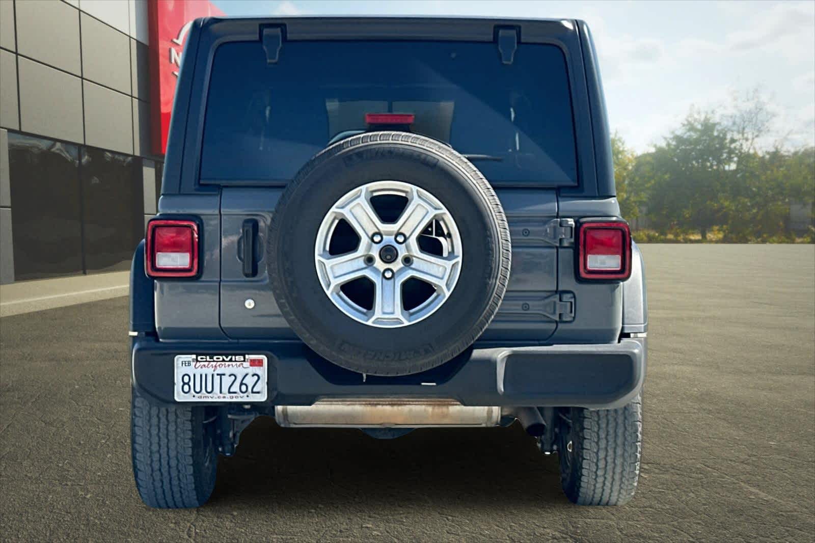 Thumbnail: 2019 Jeep Wrangler - 8