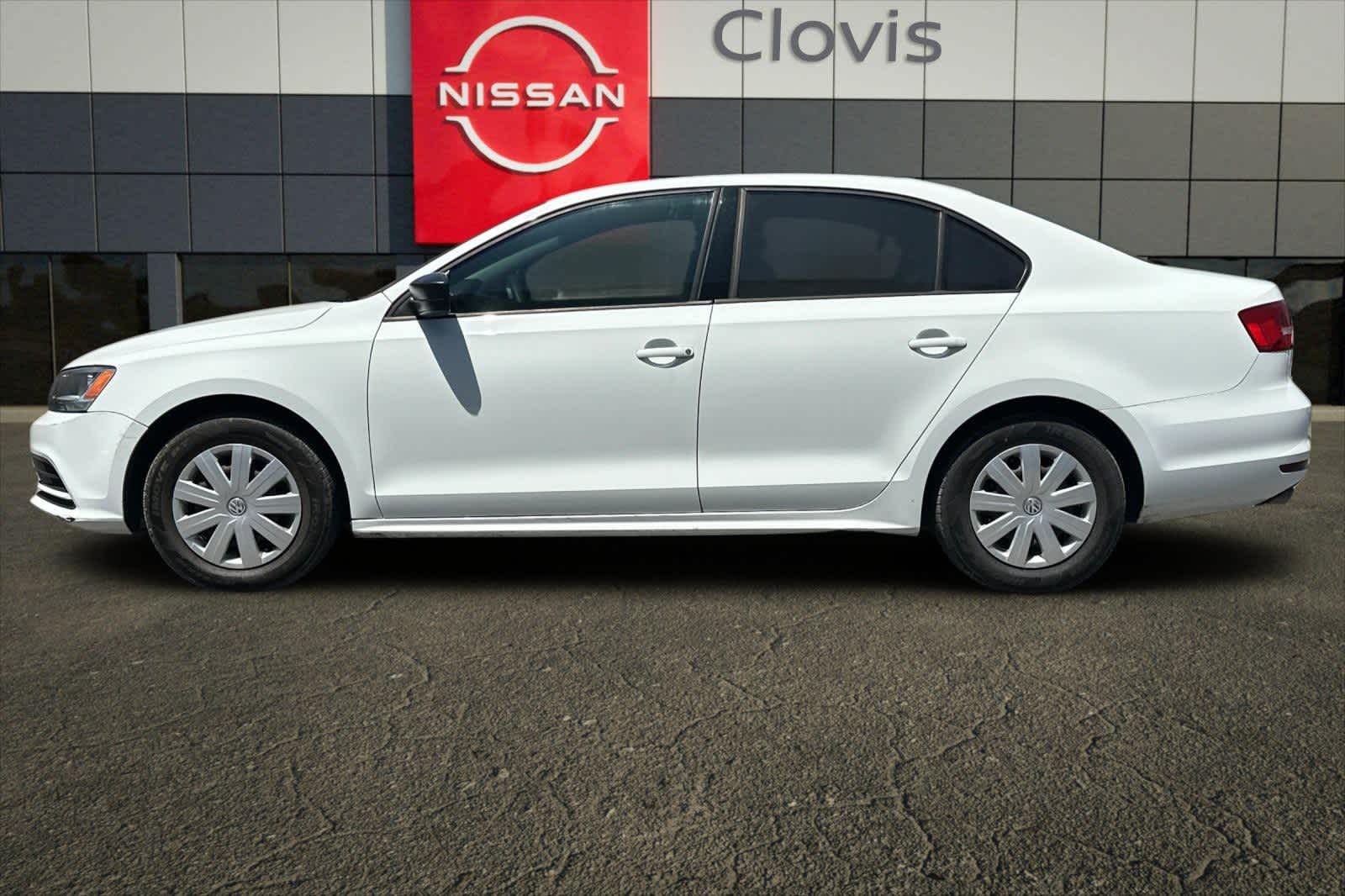 Thumbnail: 2015 Volkswagen Jetta - 6