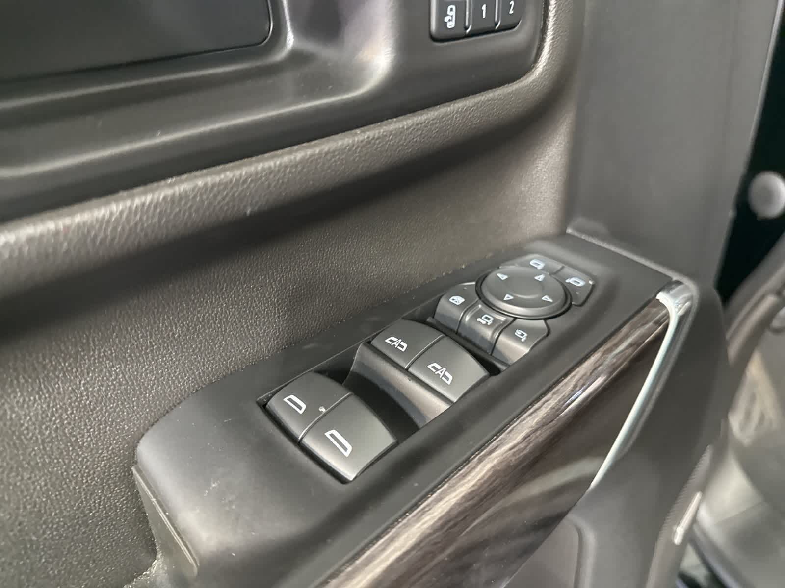 Thumbnail: 2022 Chevrolet Silverado 2500 - 15