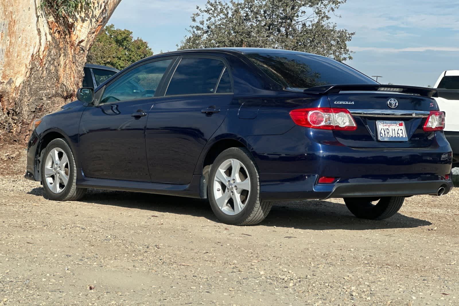 Thumbnail: 2013 Toyota Corolla - 7