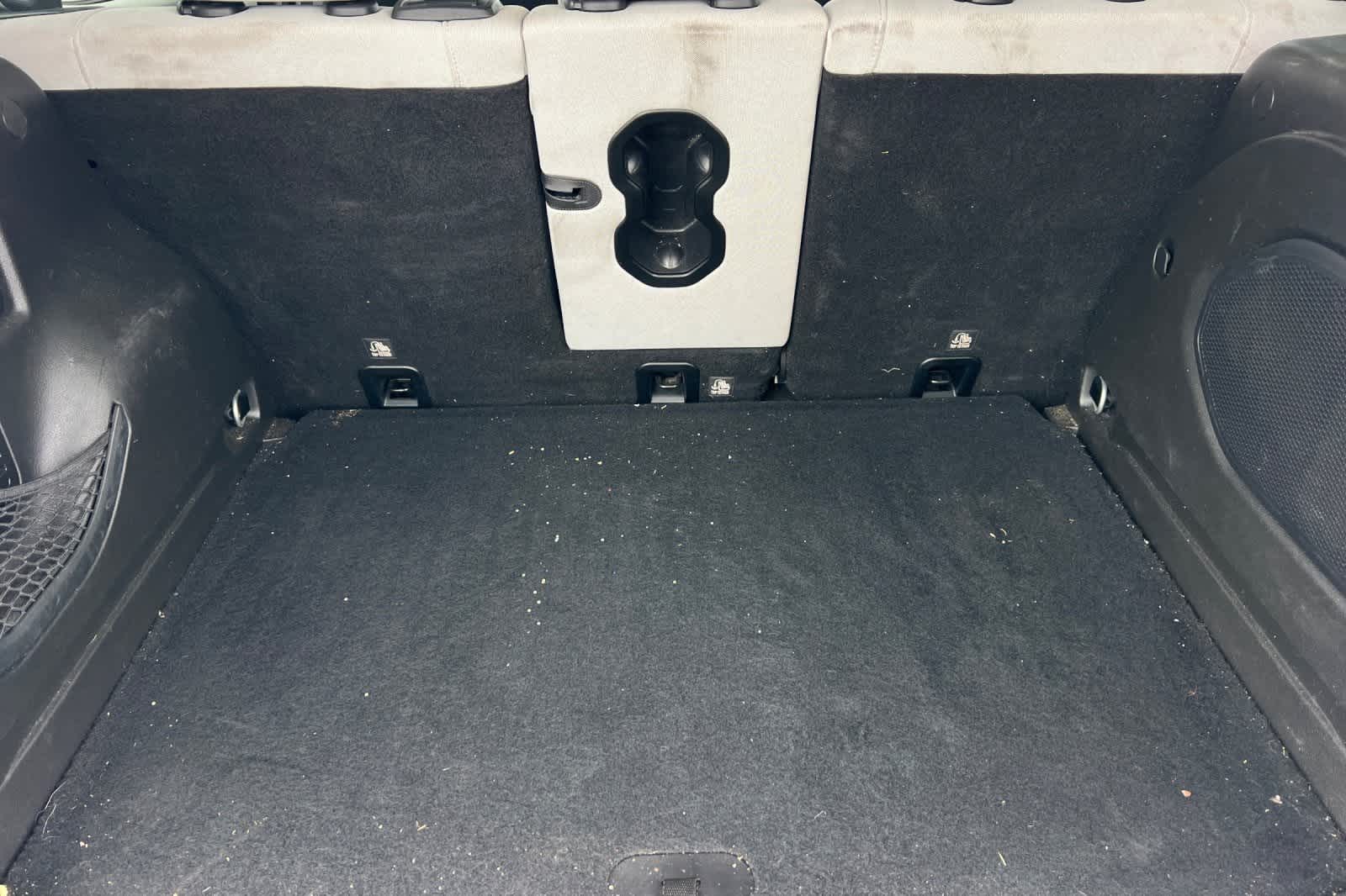 Thumbnail: 2018 Jeep Renegade - 16