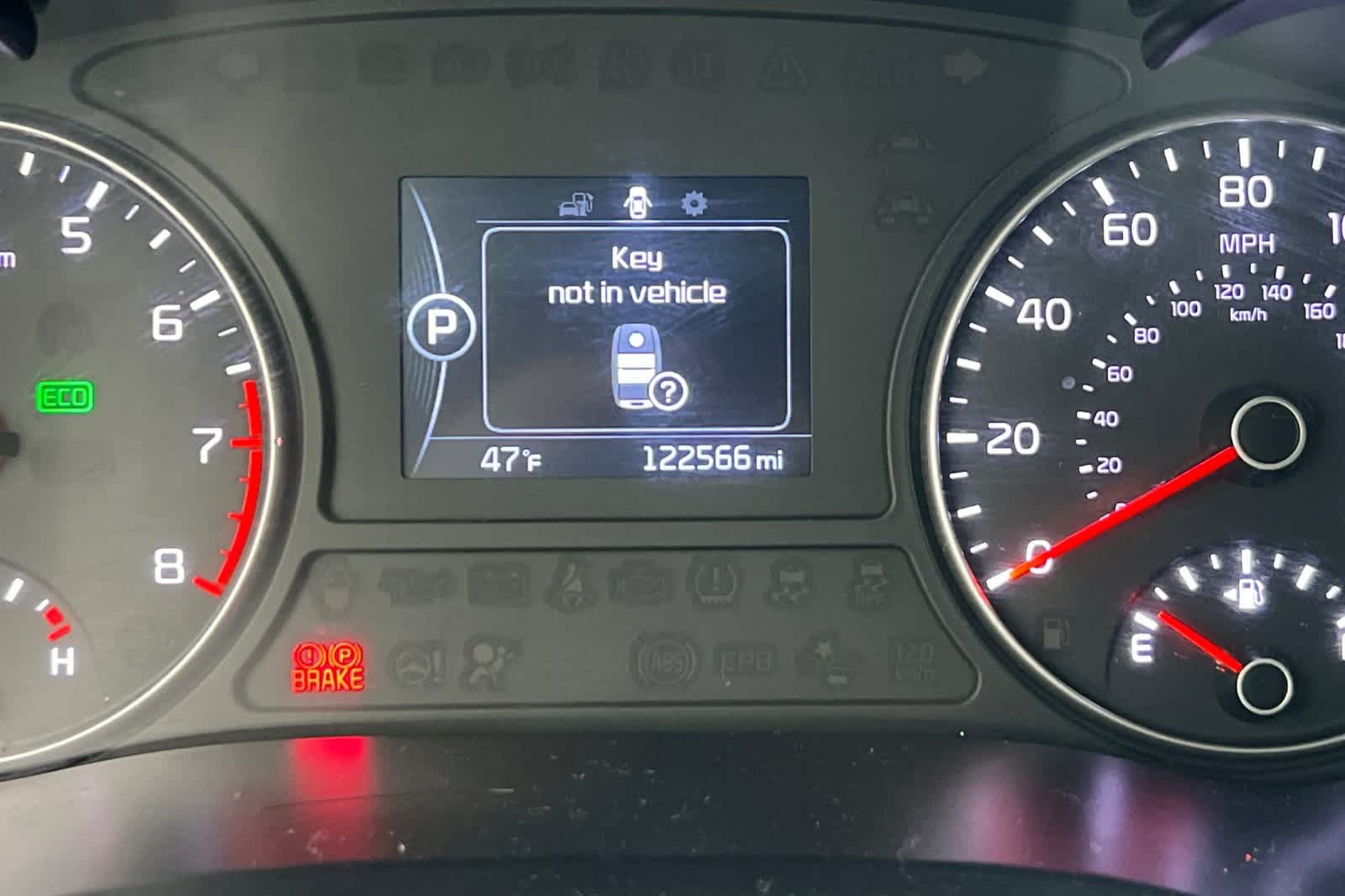 Thumbnail: 2016 Kia Optima - 21