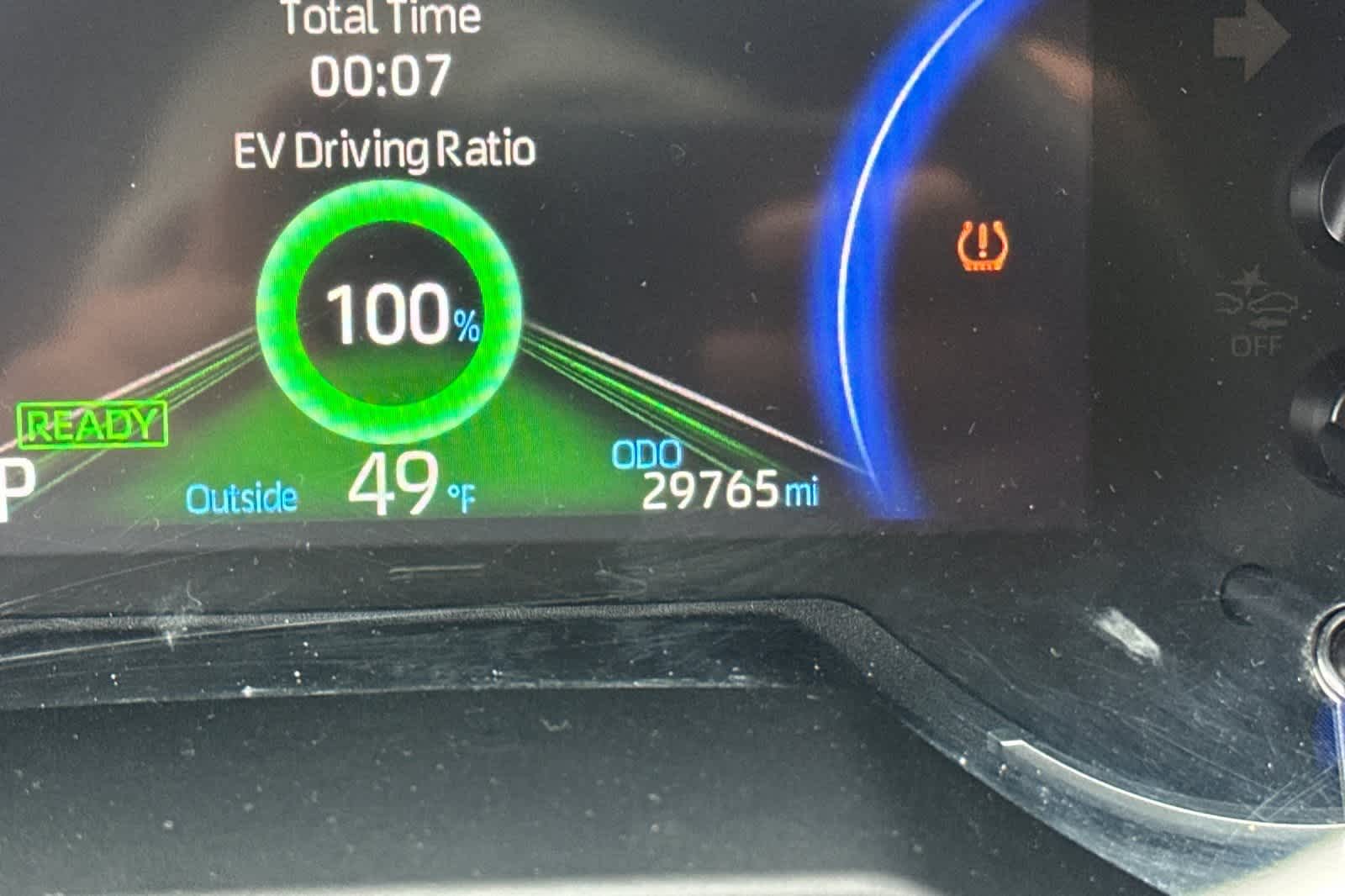 Thumbnail: 2021 Toyota RAV4 - 25