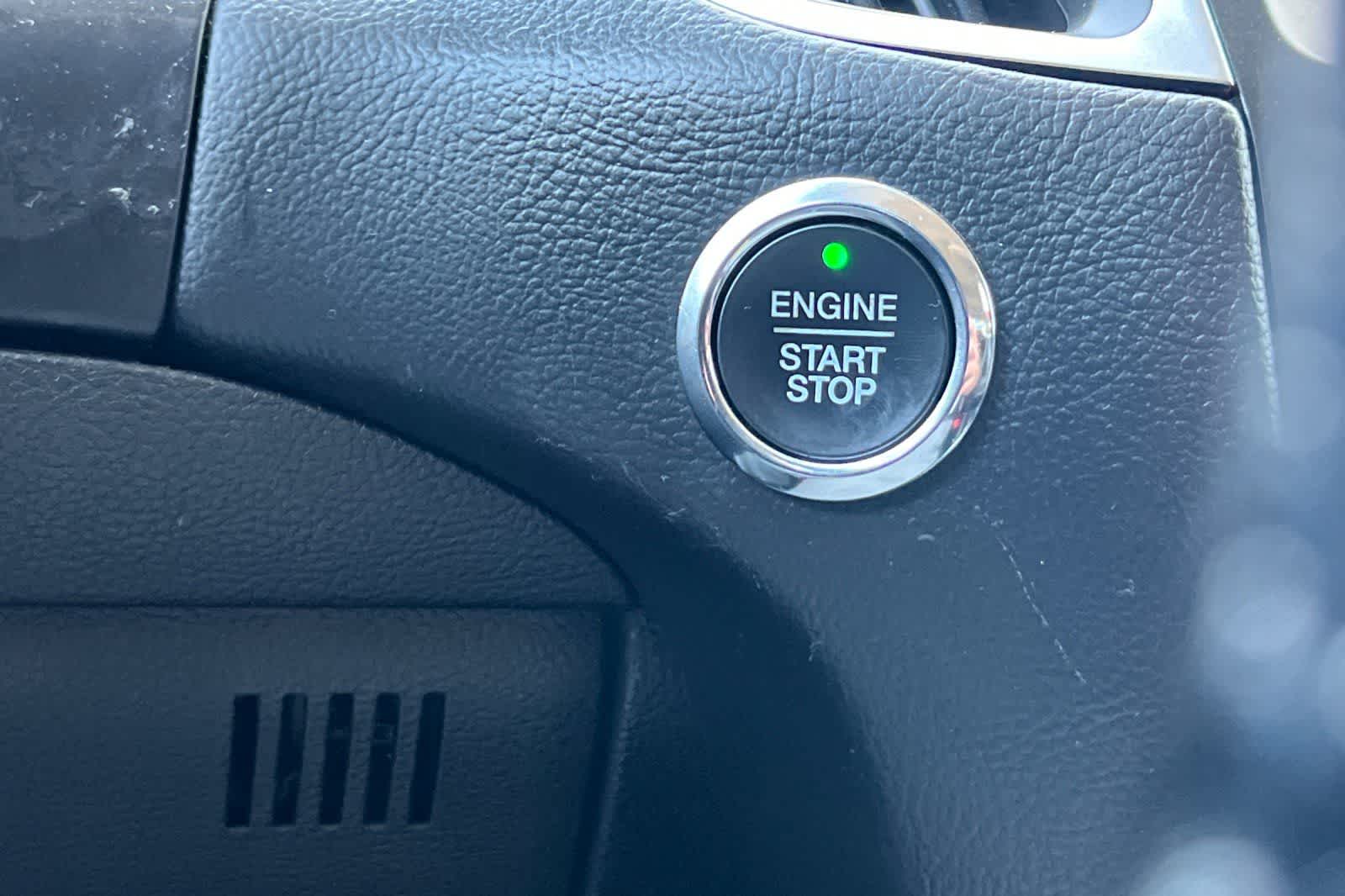 Thumbnail: 2020 Ford Edge - 30