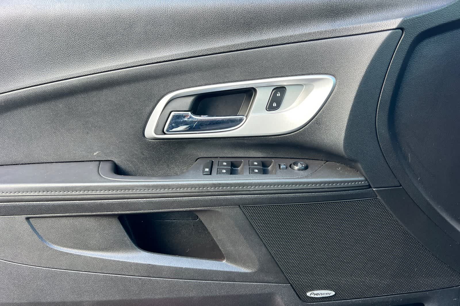 Thumbnail: 2016 Chevrolet Equinox - 13