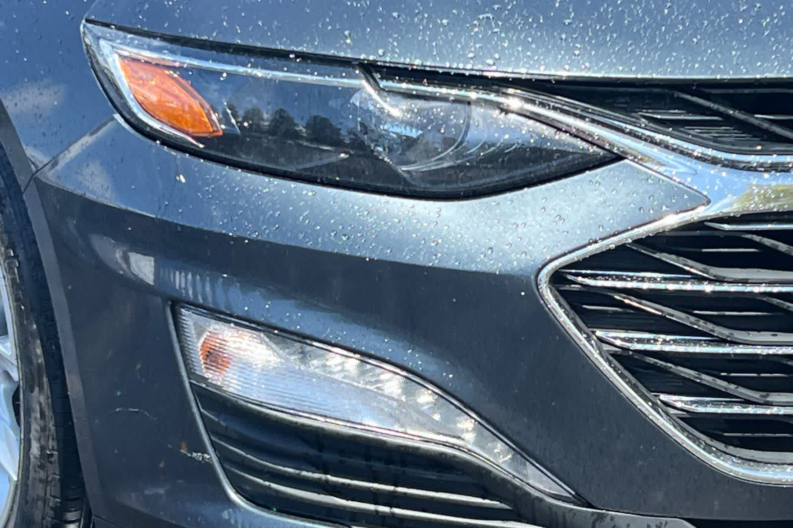 Thumbnail: 2019 Chevrolet Malibu - 32