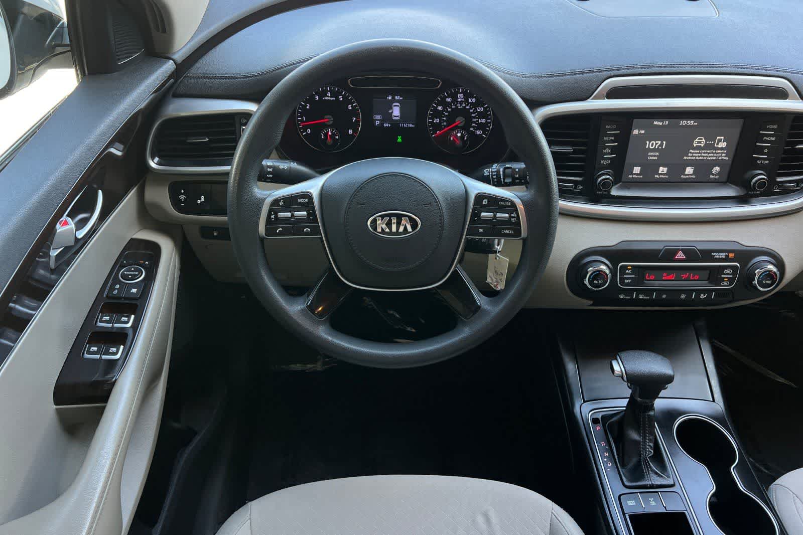 Thumbnail: 2019 Kia Sorento - 15