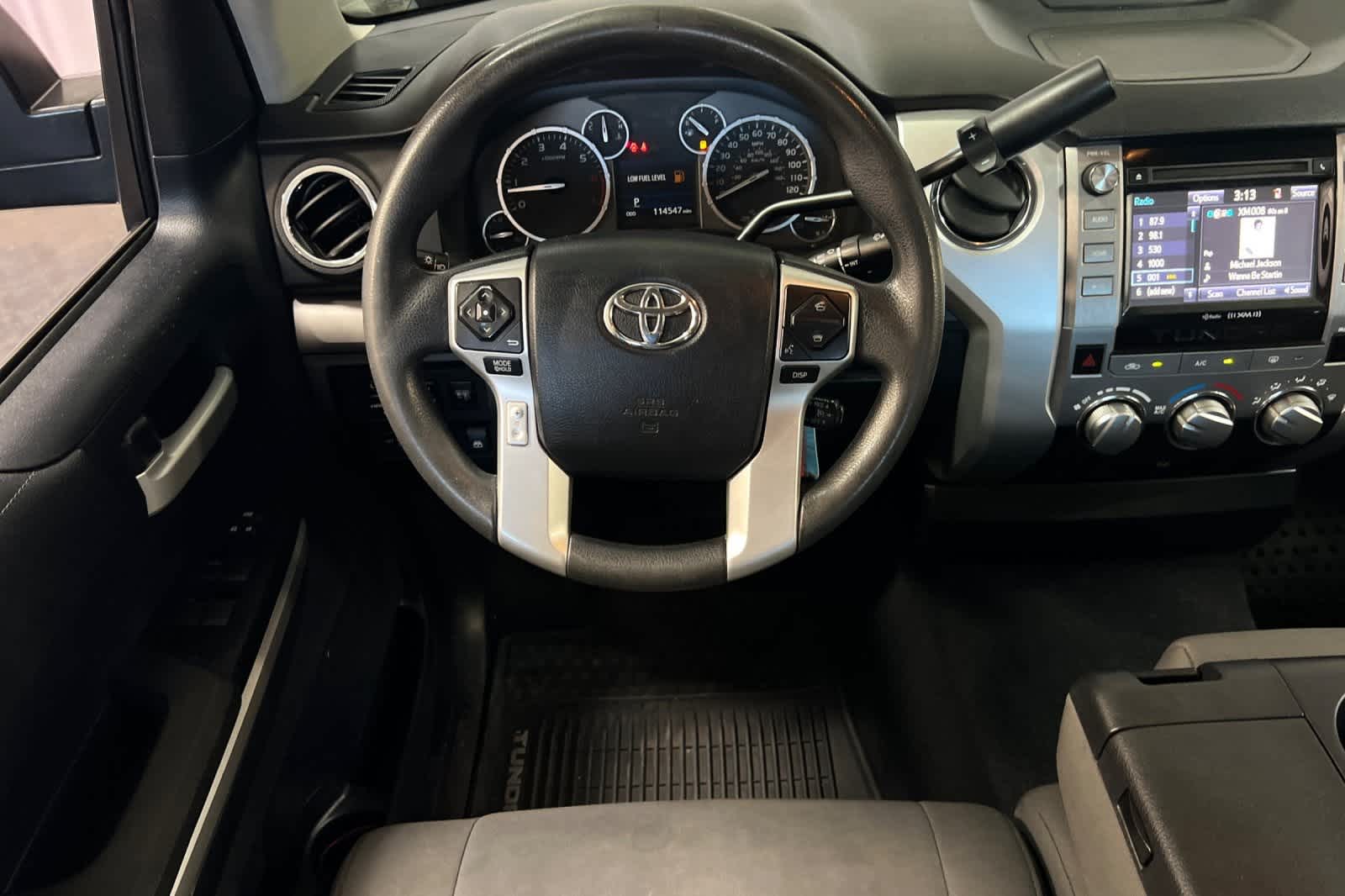 Thumbnail: 2014 Toyota Tundra - 17