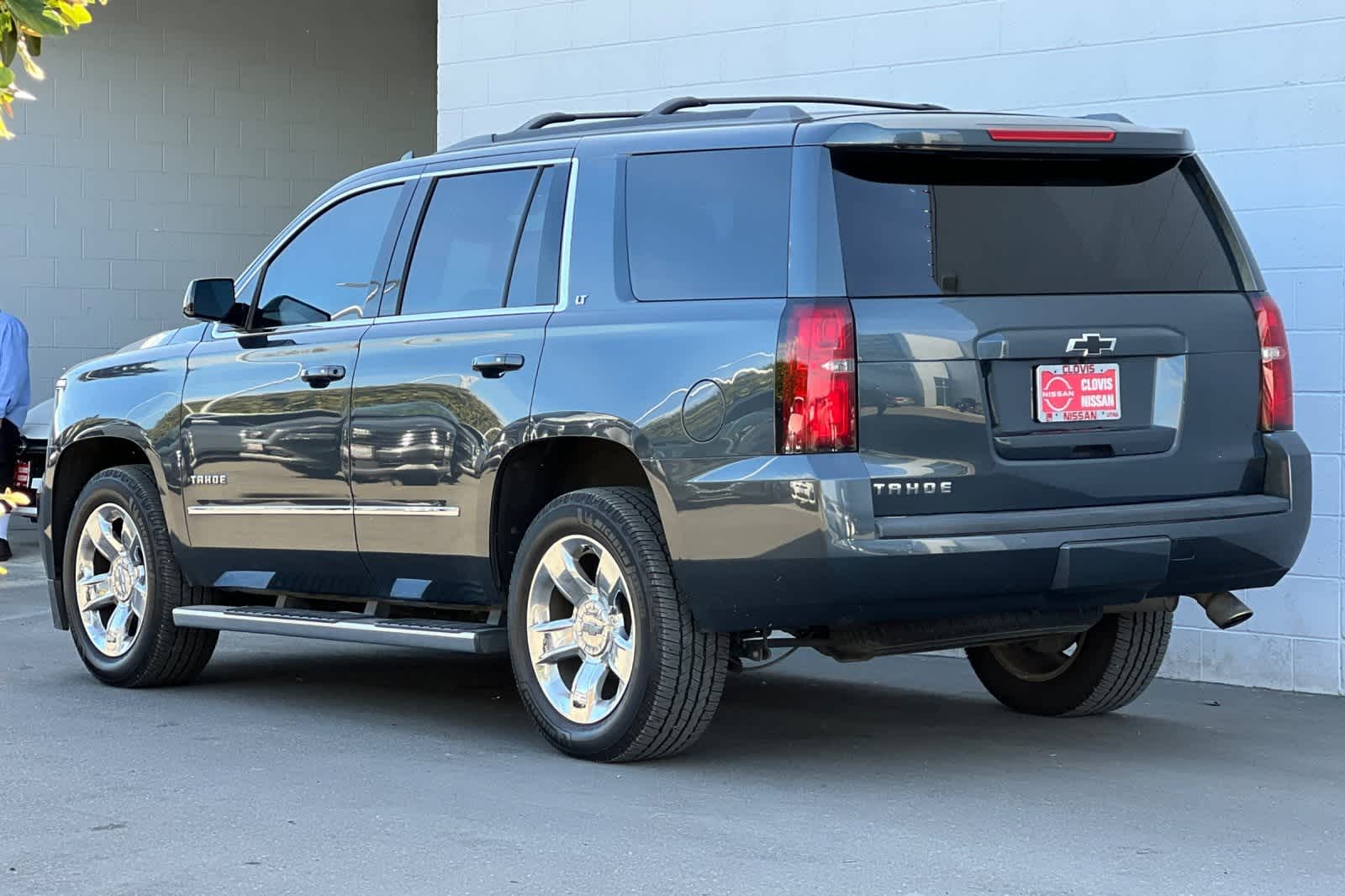Thumbnail: 2019 Chevrolet Tahoe - 7