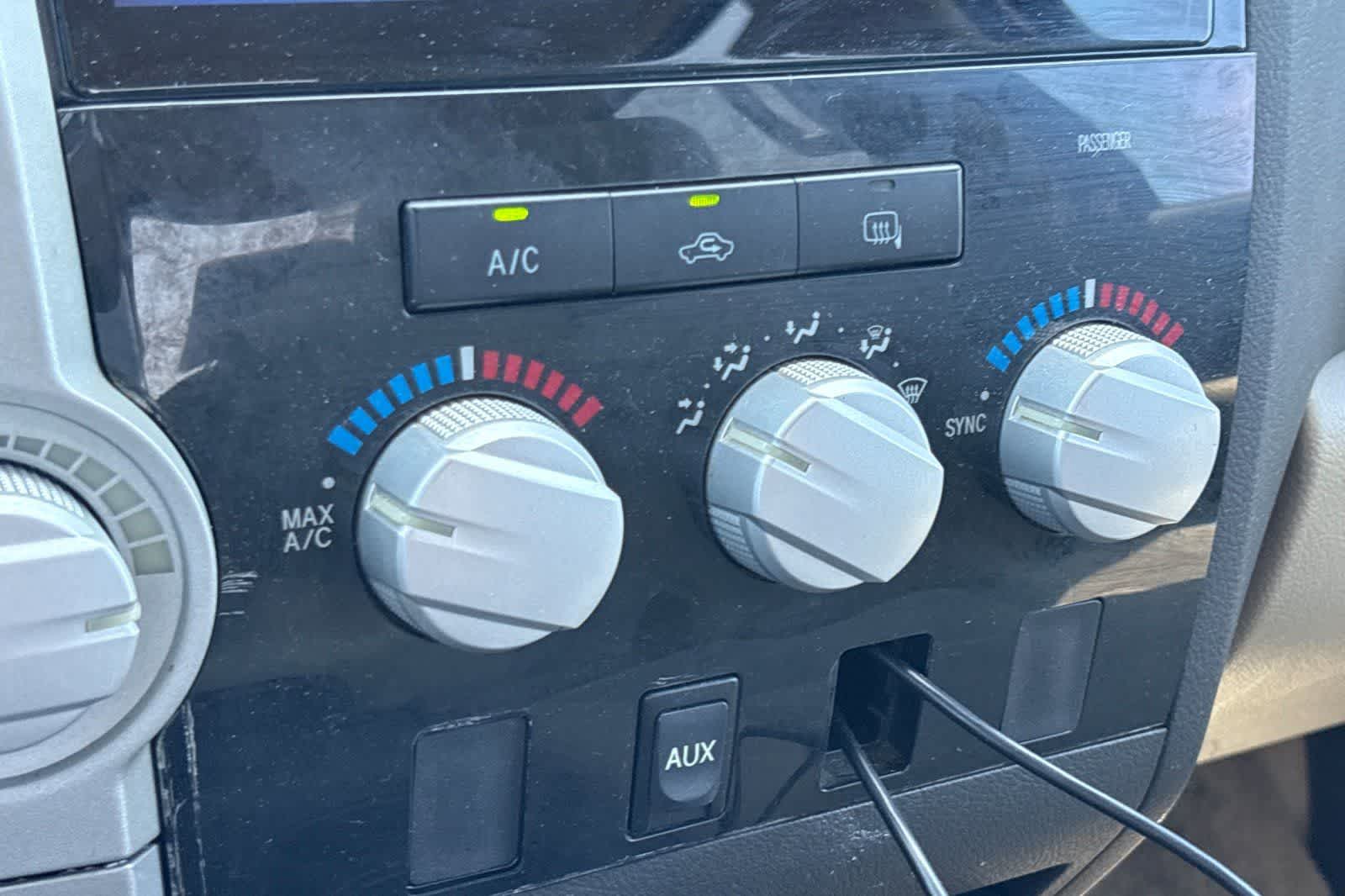 Thumbnail: 2008 Toyota Tundra - 20