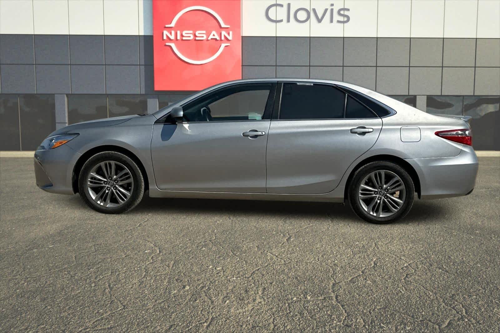 Thumbnail: 2016 Toyota Camry - 6