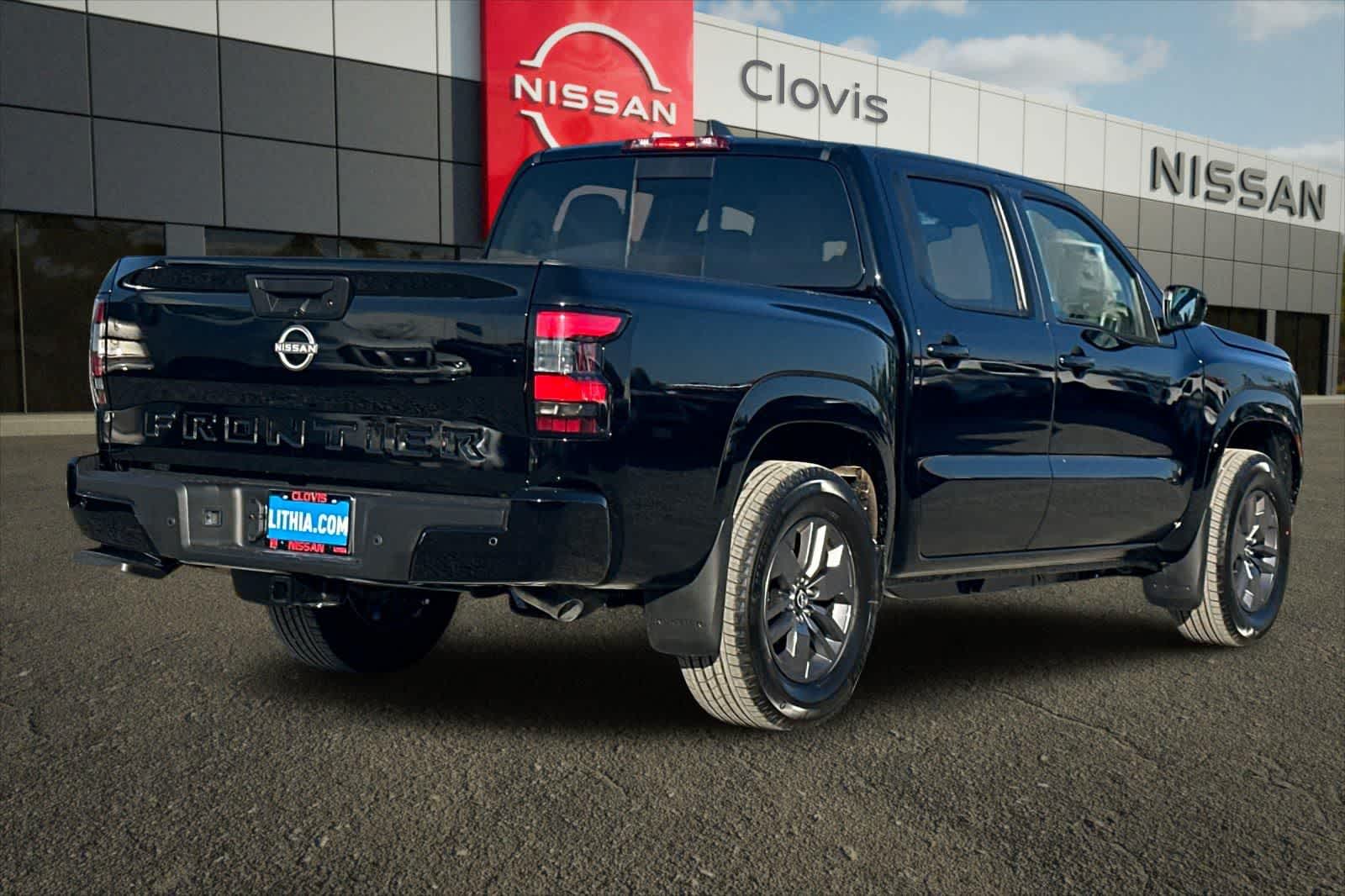 Thumbnail: 2026 Nissan Frontier - 3