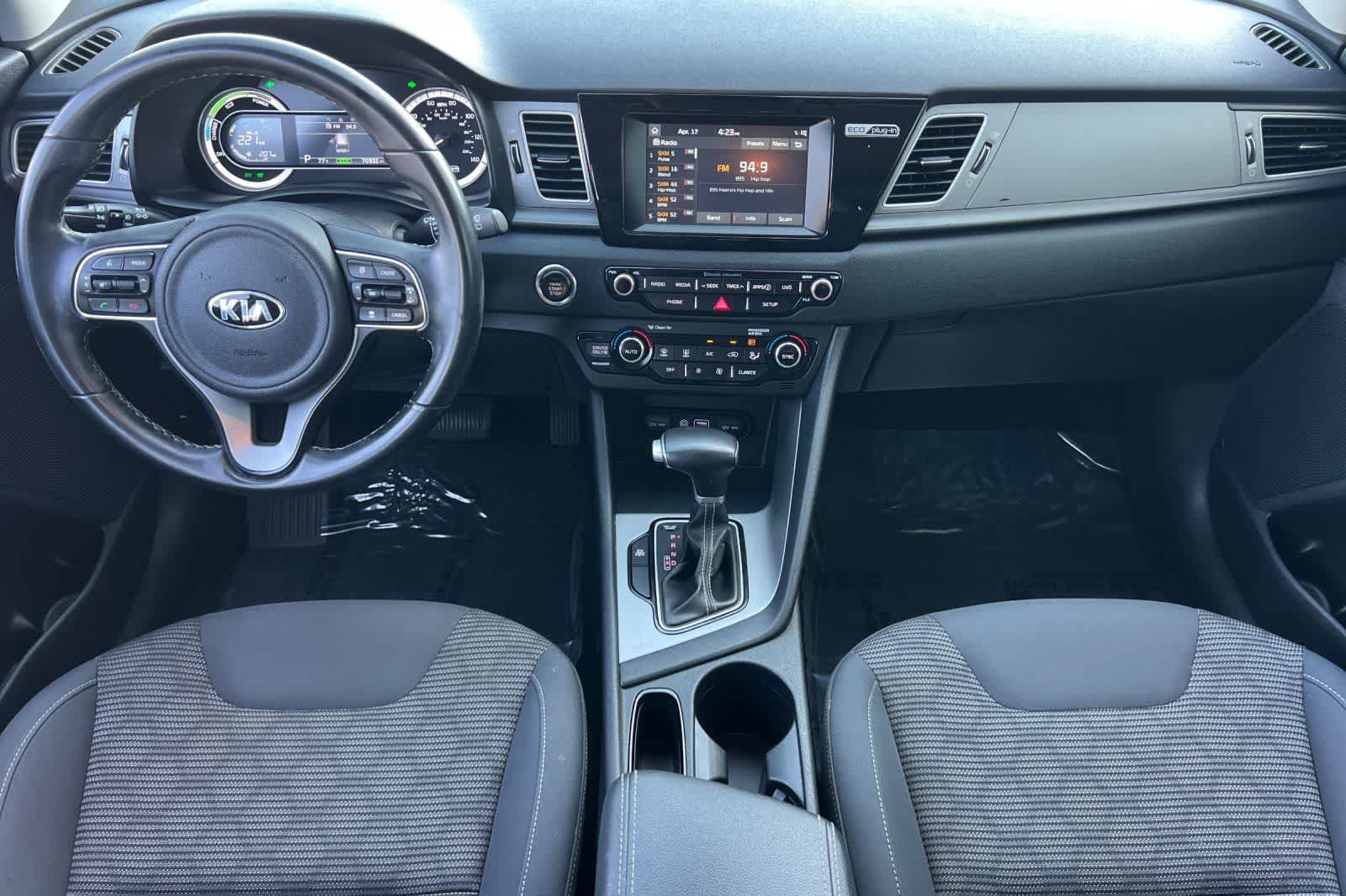 Thumbnail: 2018 Kia Niro - 4