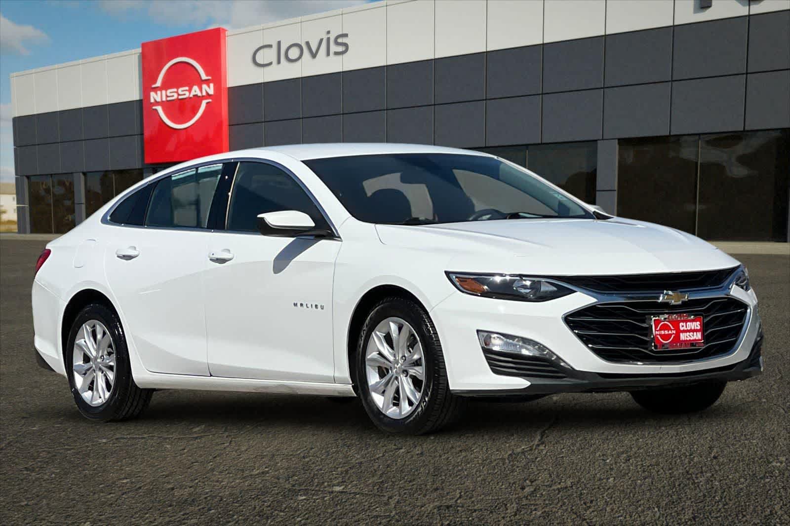 Thumbnail: 2023 Chevrolet Malibu - 10