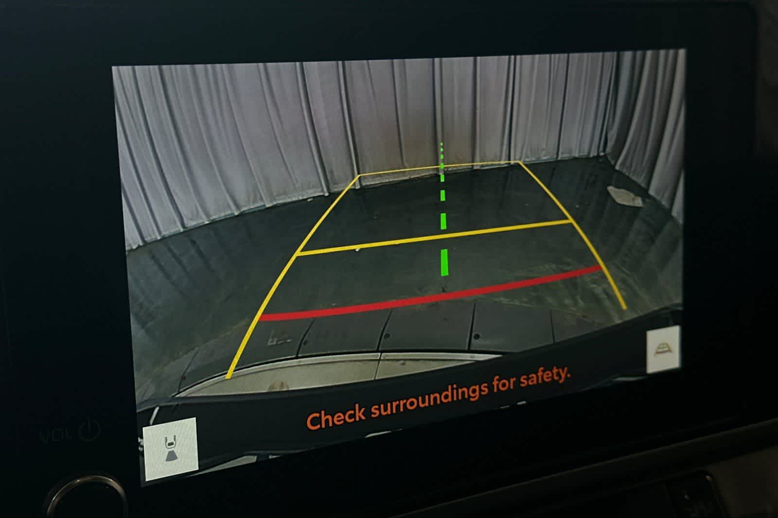 Thumbnail: 2025 Toyota Camry - 22