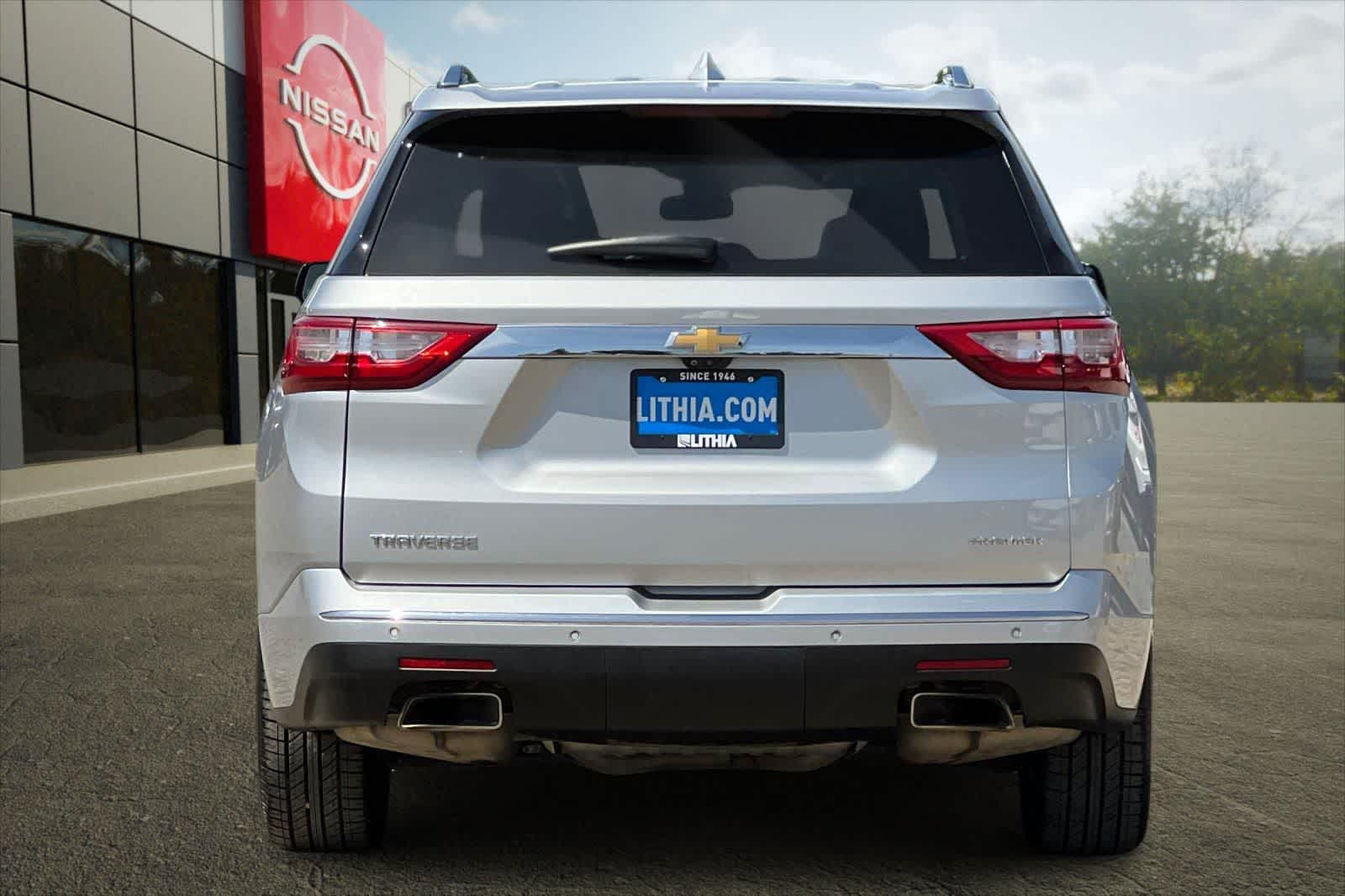 Thumbnail: 2020 Chevrolet Traverse - 8
