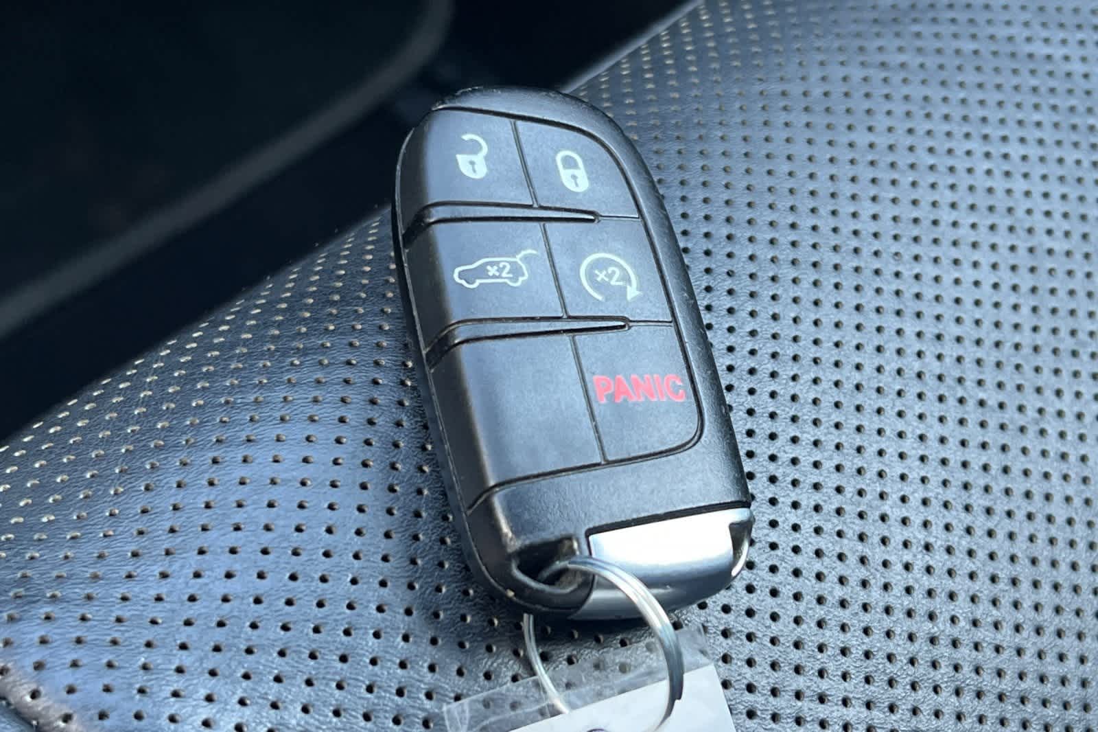 Thumbnail: 2019 Jeep Grand Cherokee - 28