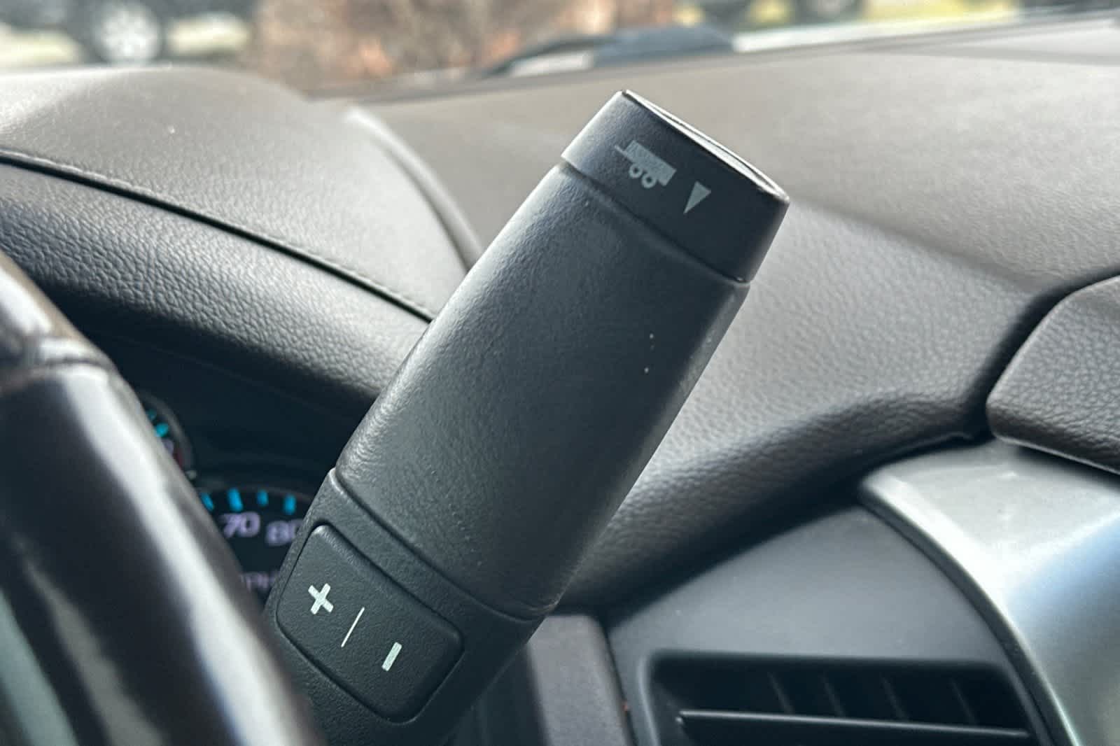 Thumbnail: 2018 Chevrolet Suburban - 26