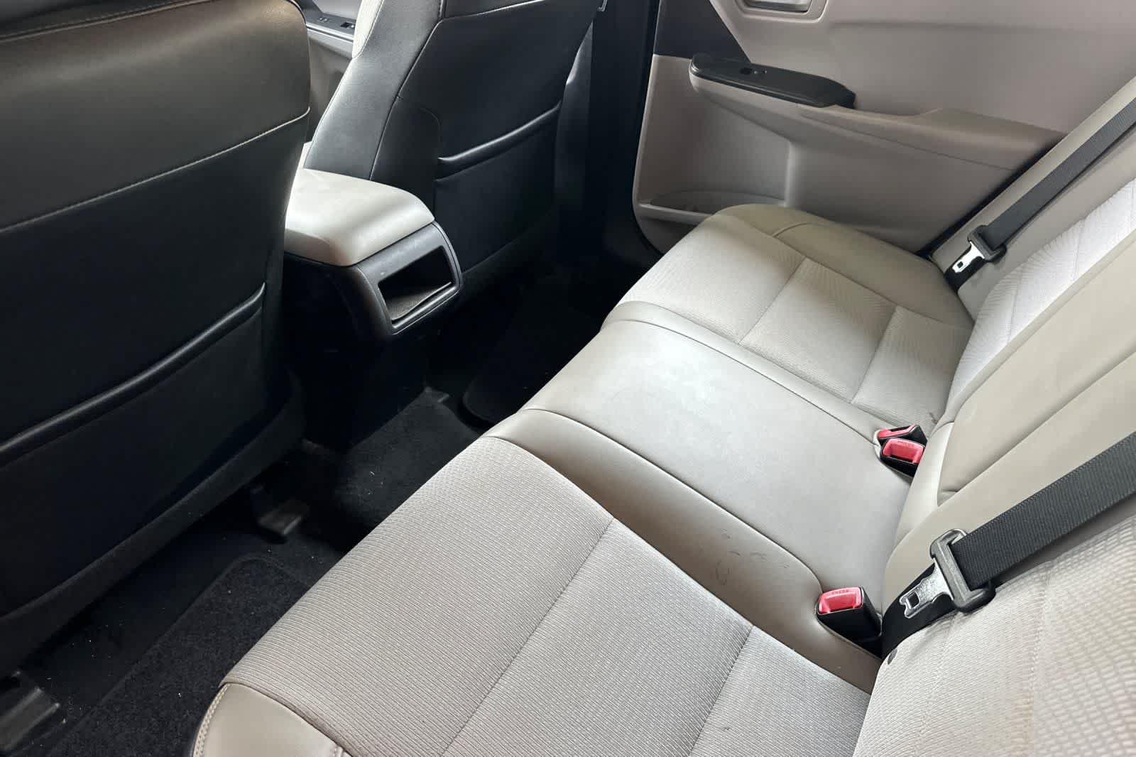 Thumbnail: 2016 Toyota Camry - 5