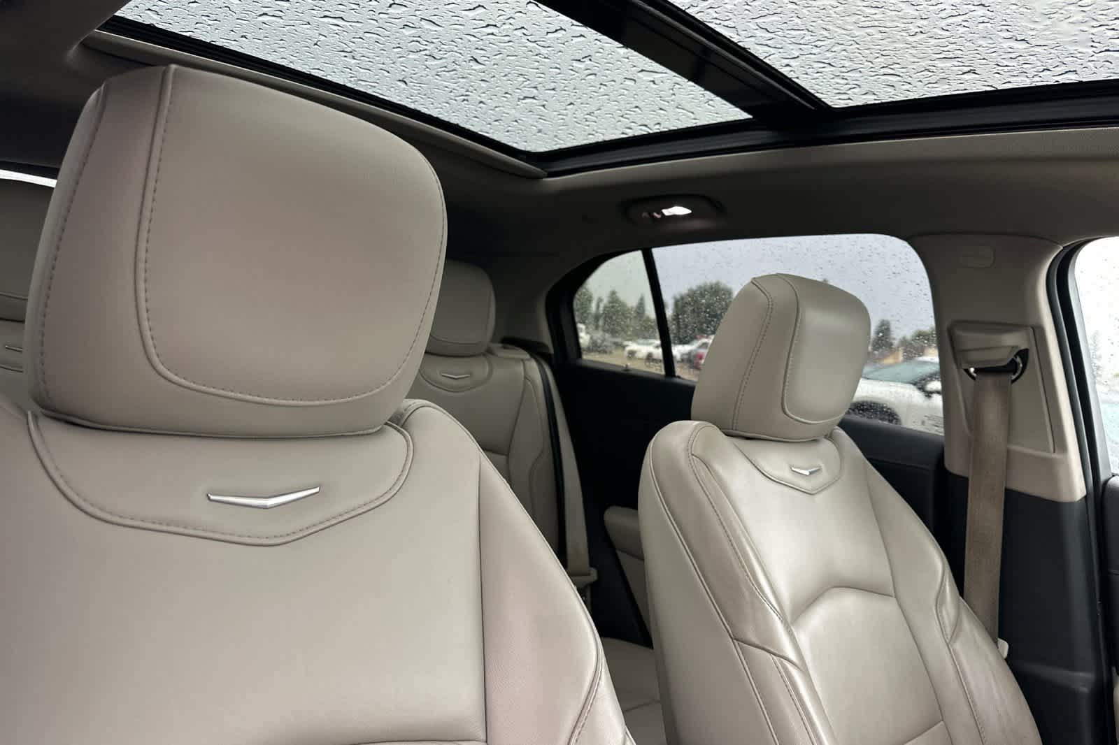 Thumbnail: 2020 Cadillac XT4 - 20