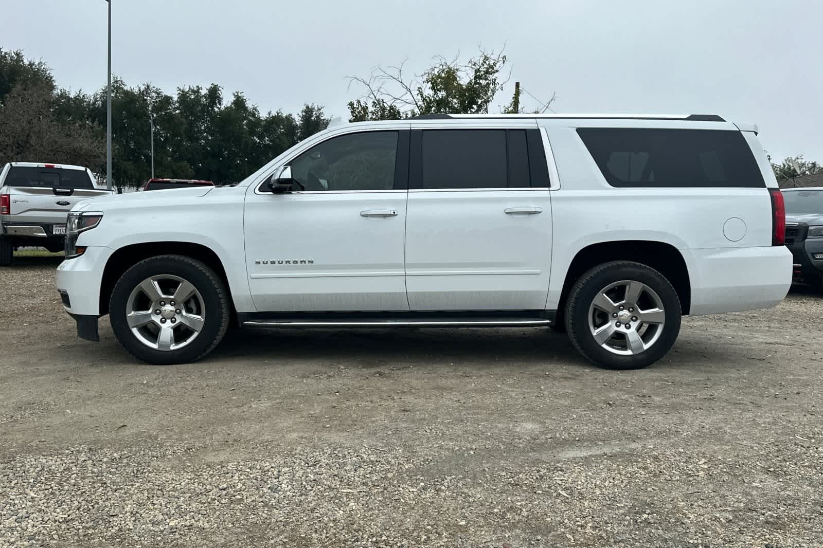 Thumbnail: 2018 Chevrolet Suburban - 6