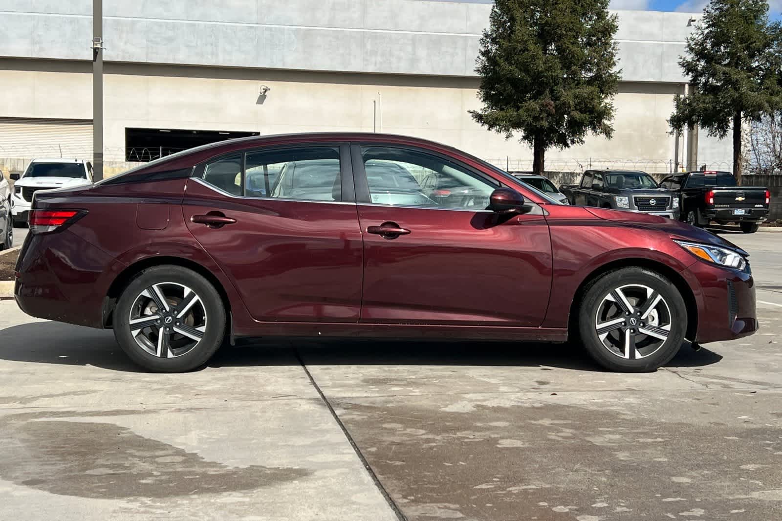 Thumbnail: 2025 Nissan Sentra - 9