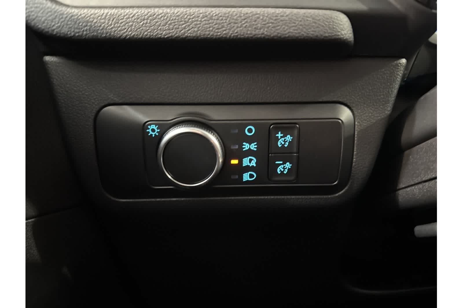 Thumbnail: 2025 Ford Escape - 30