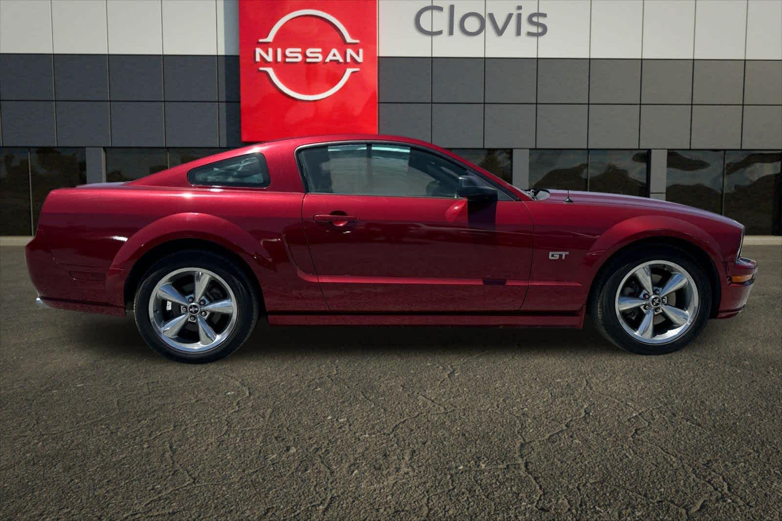 Thumbnail: 2006 Ford Mustang - 9