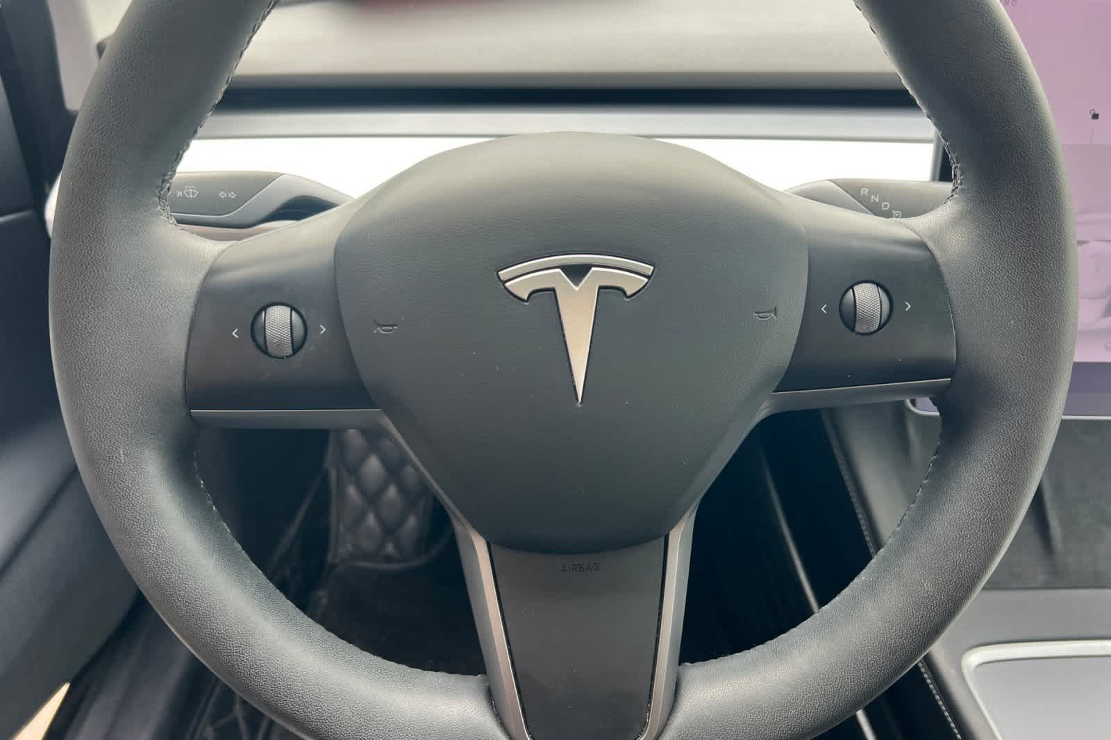 Thumbnail: 2021 Tesla Model 3 - 25