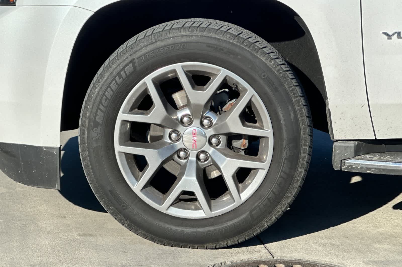 Thumbnail: 2017 GMC Yukon - 28