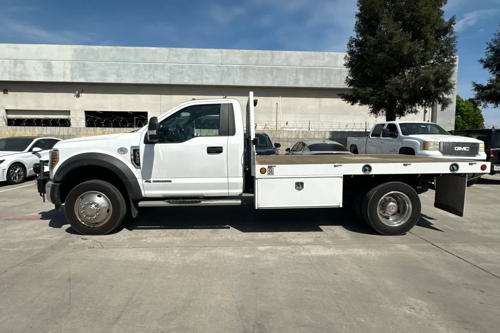 Thumbnail: 2019 Ford F-550 - 4