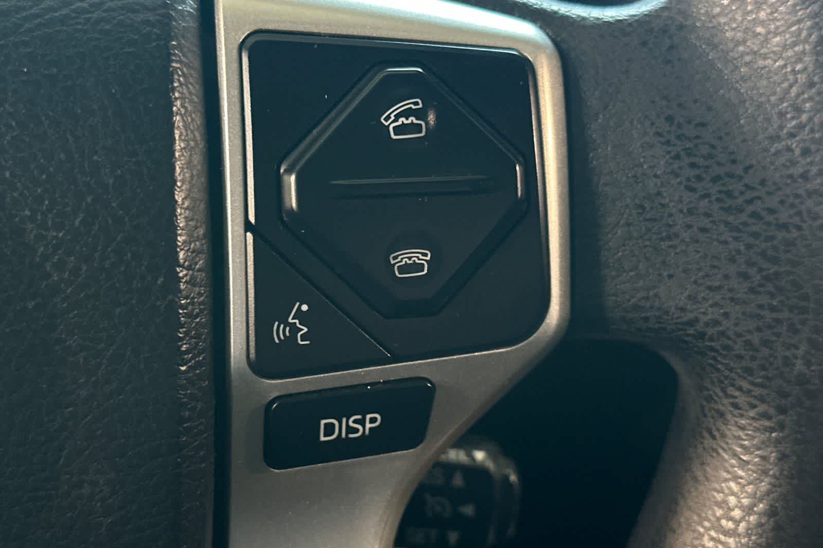 Thumbnail: 2014 Toyota Tundra - 29