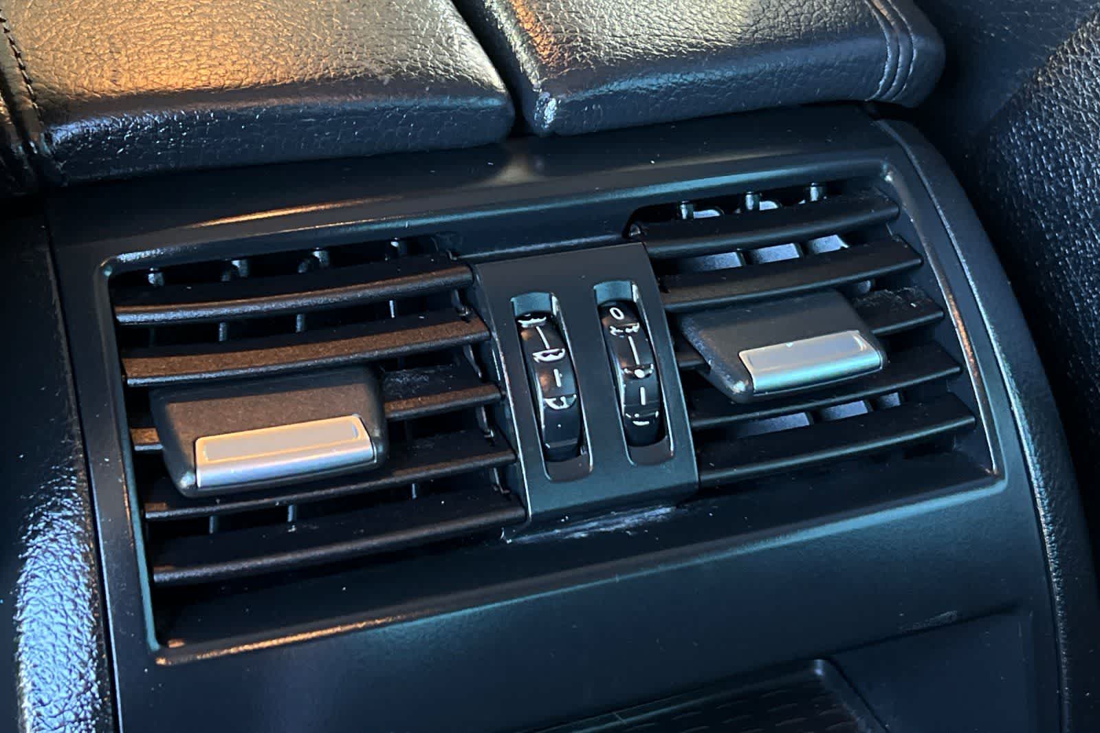 Thumbnail: 2015 BMW 5 Series - 15