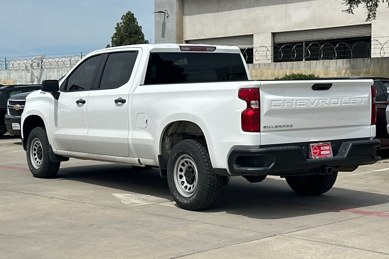 Thumbnail: 2022 Chevrolet Silverado 1500 - 7
