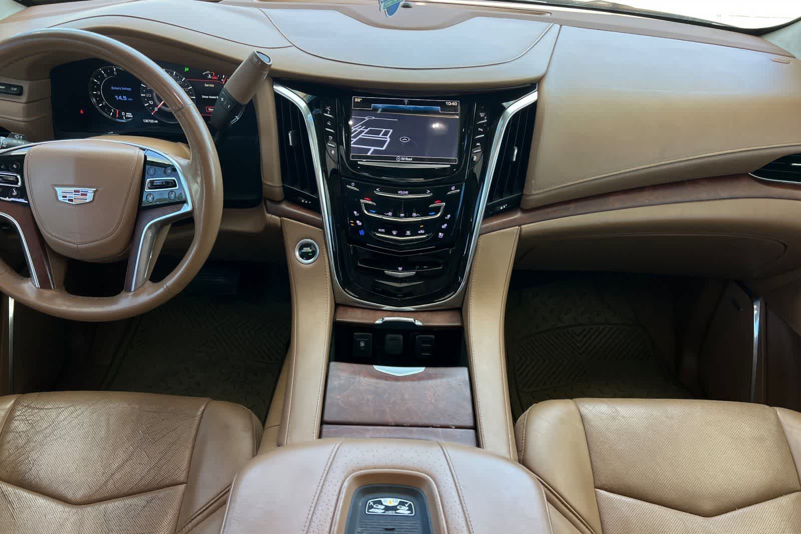 Thumbnail: 2016 Cadillac Escalade - 4